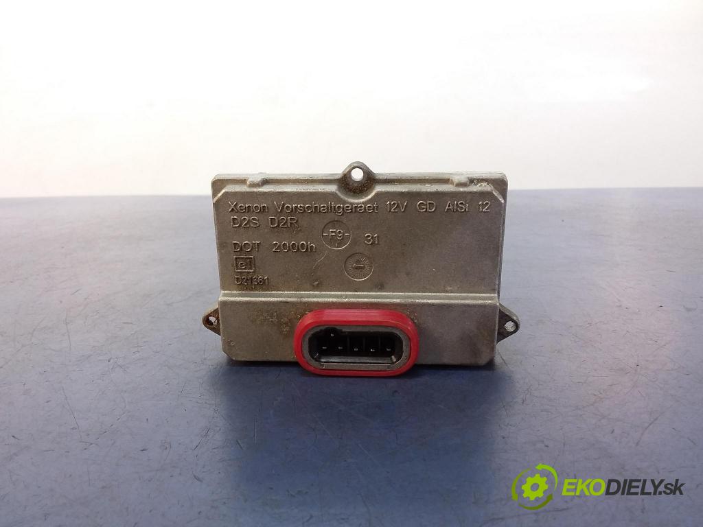 Ford Focus 2001 měnič 5DV008290-000