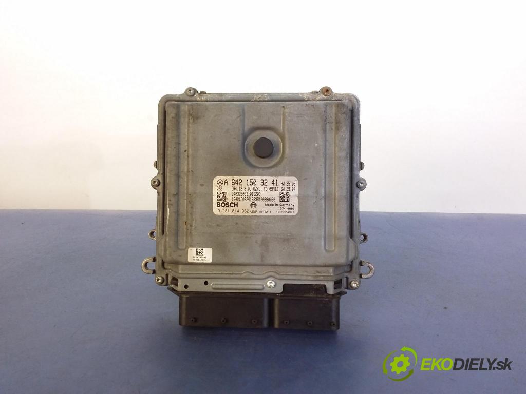 Mercedes R-klasa 2006 riadiaca jednotka A6421503241