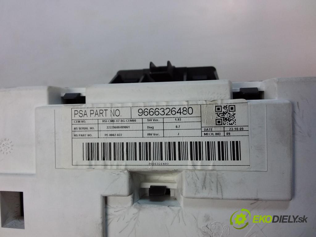 Citroen C5 2010 prístrojovka/ budíky 9666326480