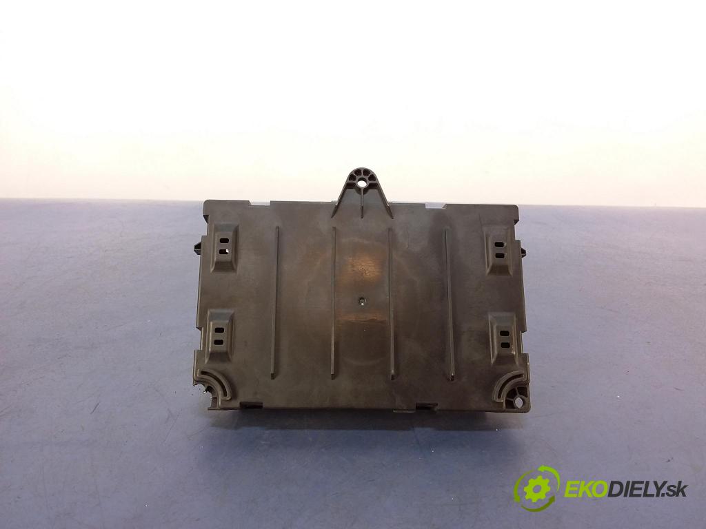 Citroen C5 2010 riadiaca jednotka S120017004I