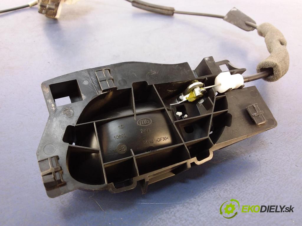 Citroen C5 2010 zámek dveře před v pravo: A01777