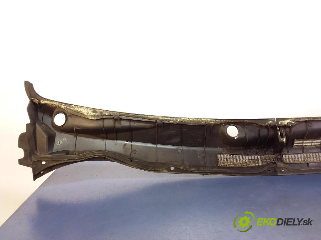 Toyota Avensis 2003 torpédo 55782-05030