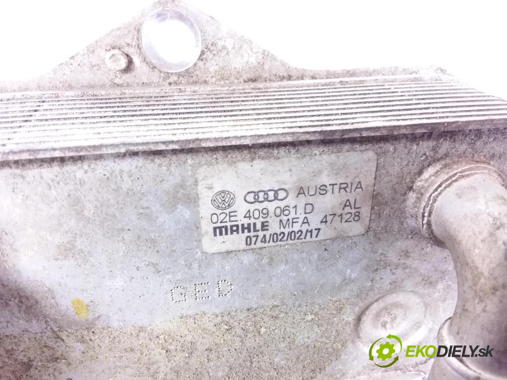 Skoda Superb 2016 chladič oleja 02E409061D