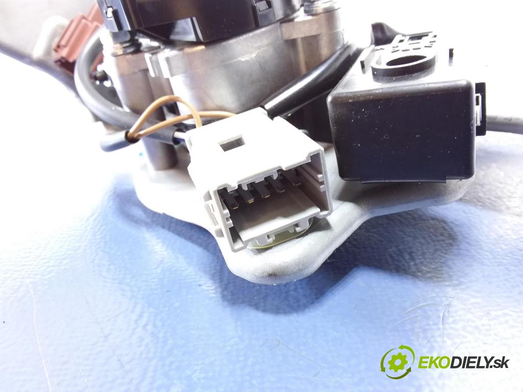 Honda CR-V 2014 zadna dveře kufra: kufra: P95-69315-B