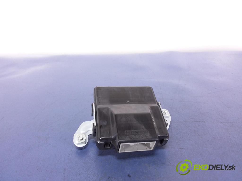 Honda CR-V 2014 riadiaca jednotka 48310-R7L-E54