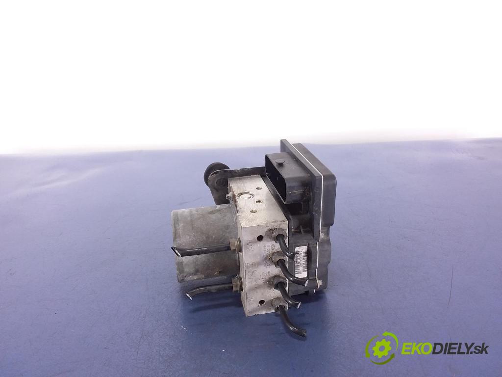 Audi A5 2007 čerpadlo ABS x 8K0907379N