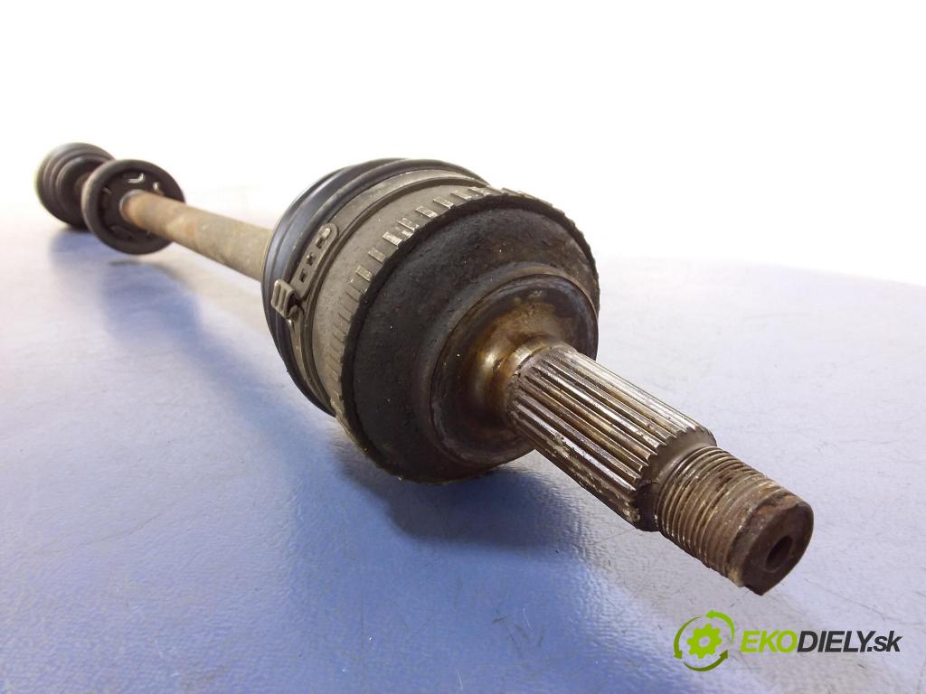 Honda Accord 2001 poloos Práva: před