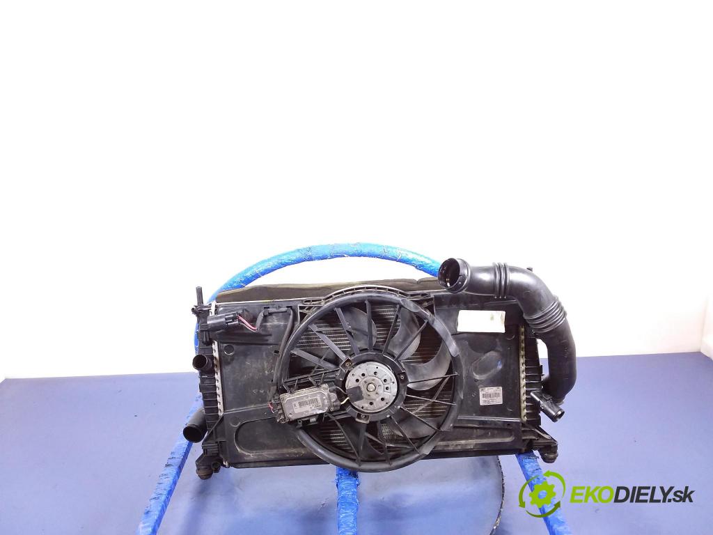 Ford C-max 2007 Chladič Voda 3M5H-8C607-UG