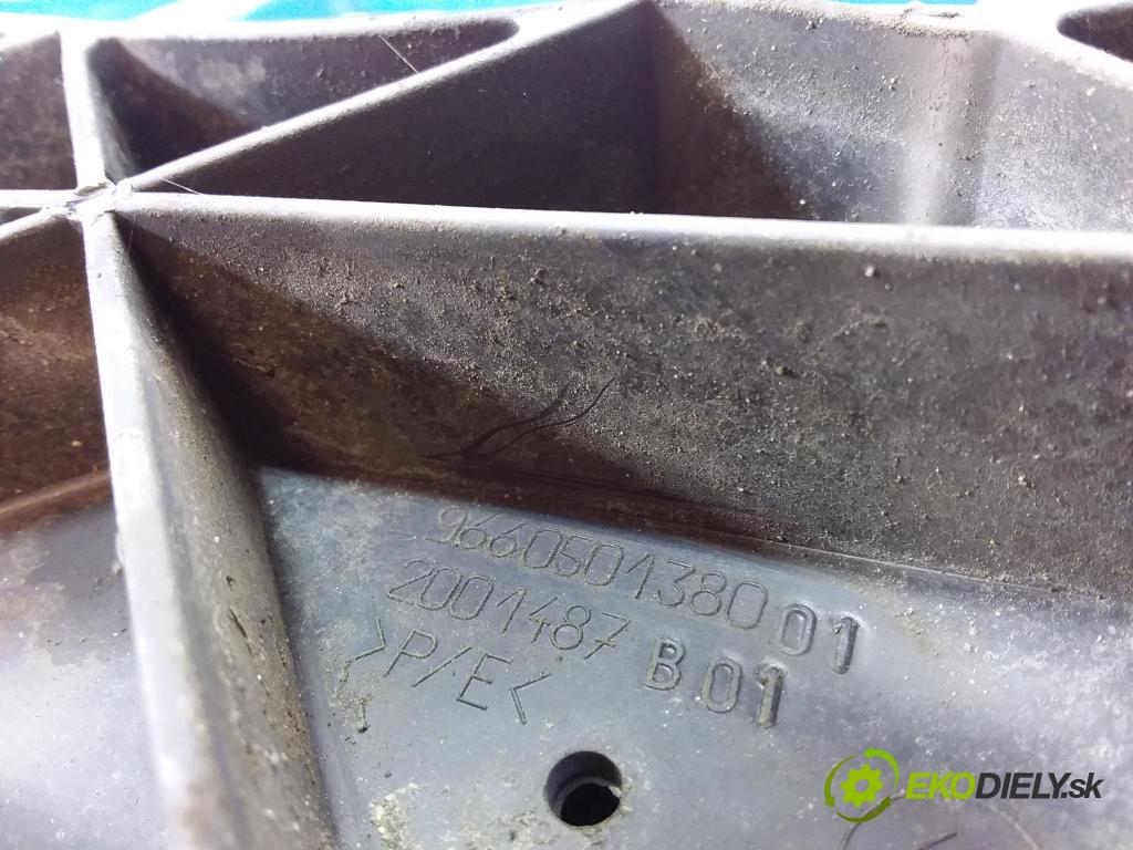 Citroen C5 2010 výztuha narazník před 966050138001