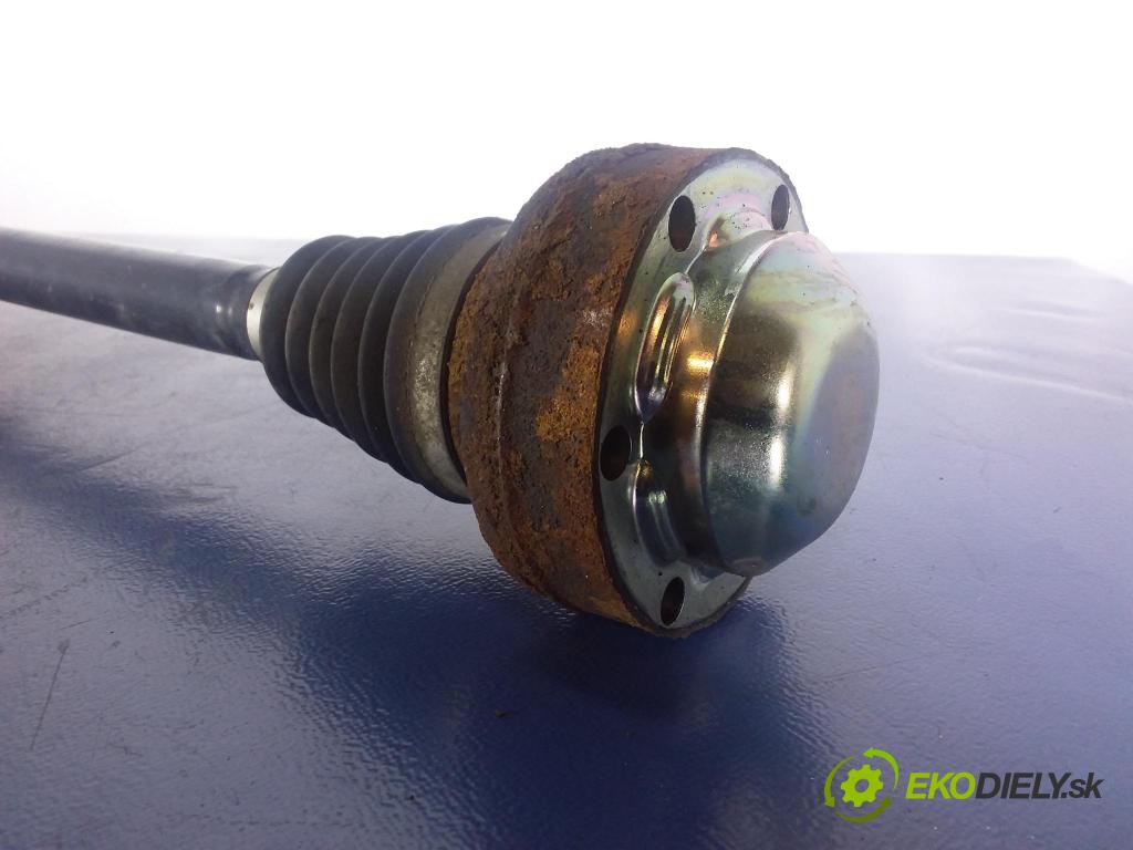 Audi A6 2005 poloos ľavá zad 4F0501203B