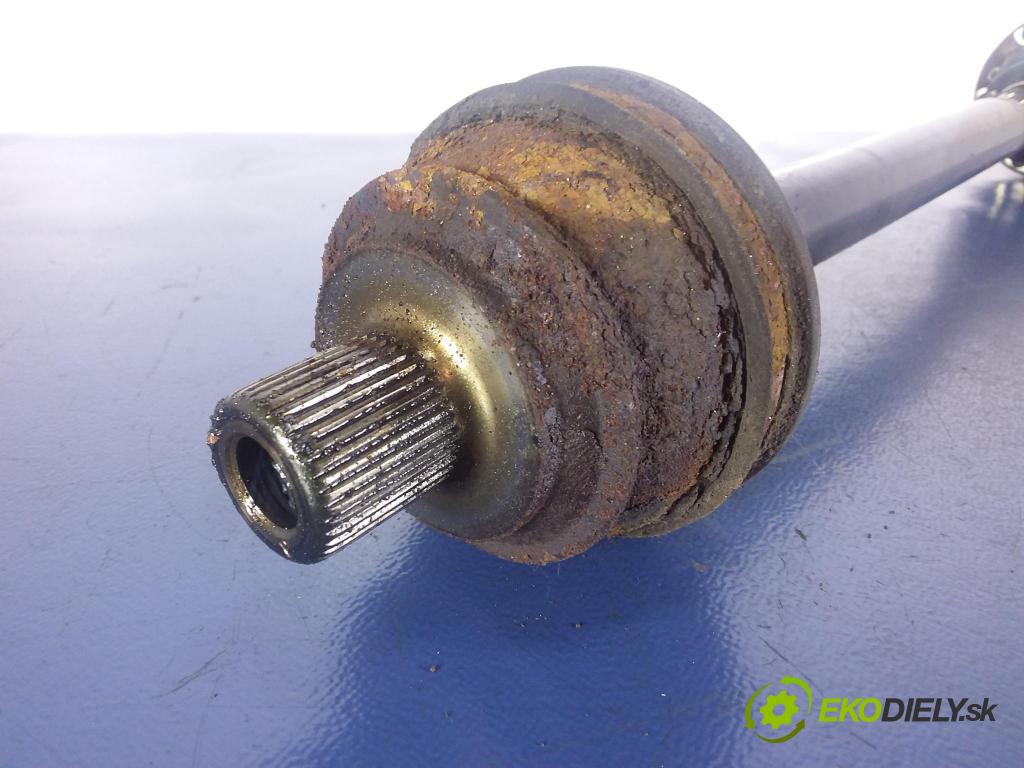 Audi A6 2005 poloos Prava: zad 4F0501203B