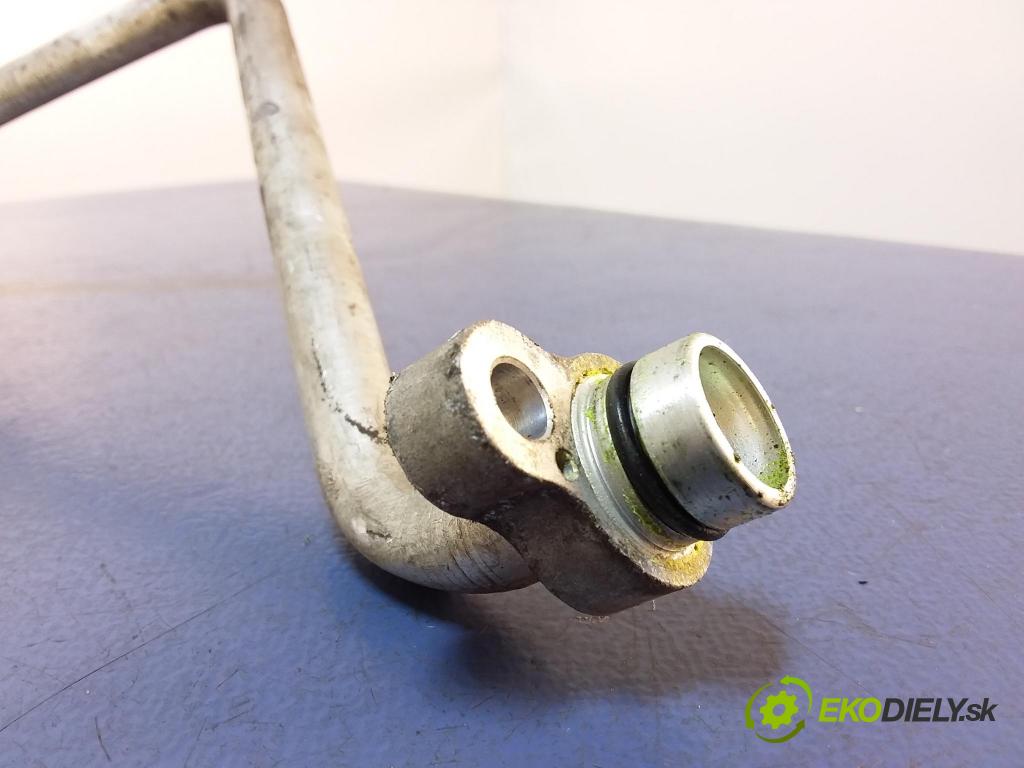Nissan Almera 2003 rúrka Klimatizácia: