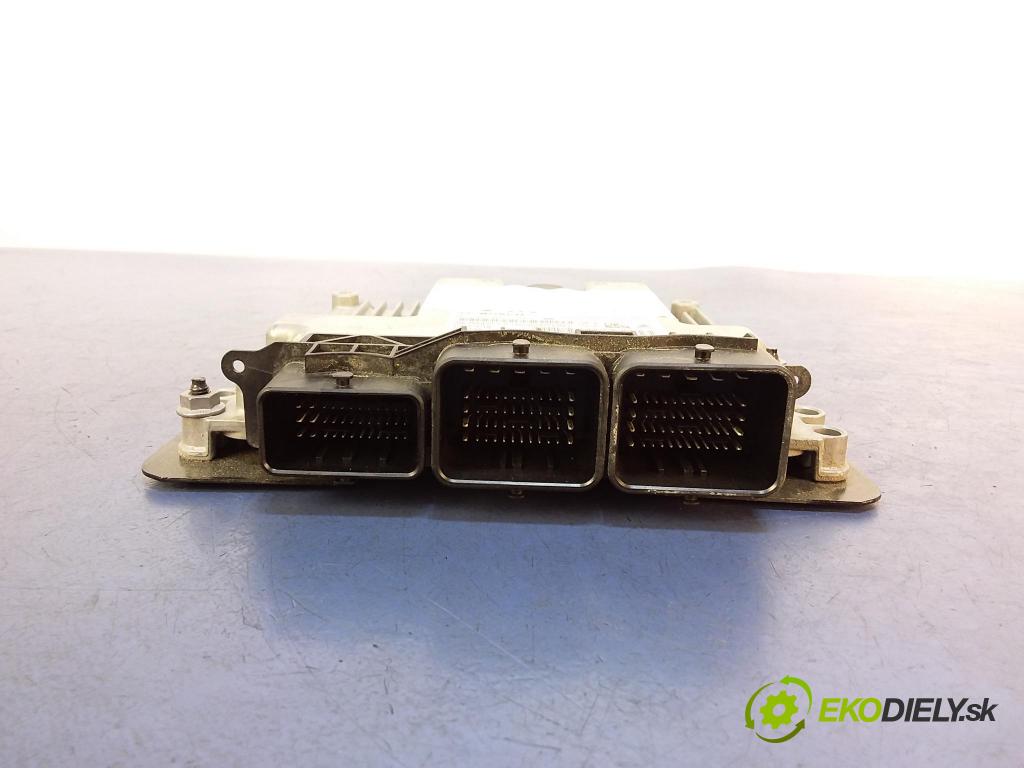 Citroen C4 2011 riadiaca jednotka Motor: 9677031180