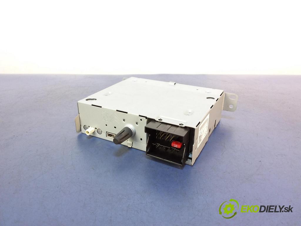 Citroen C4 2011 Radio I Navigácia: 9676838180