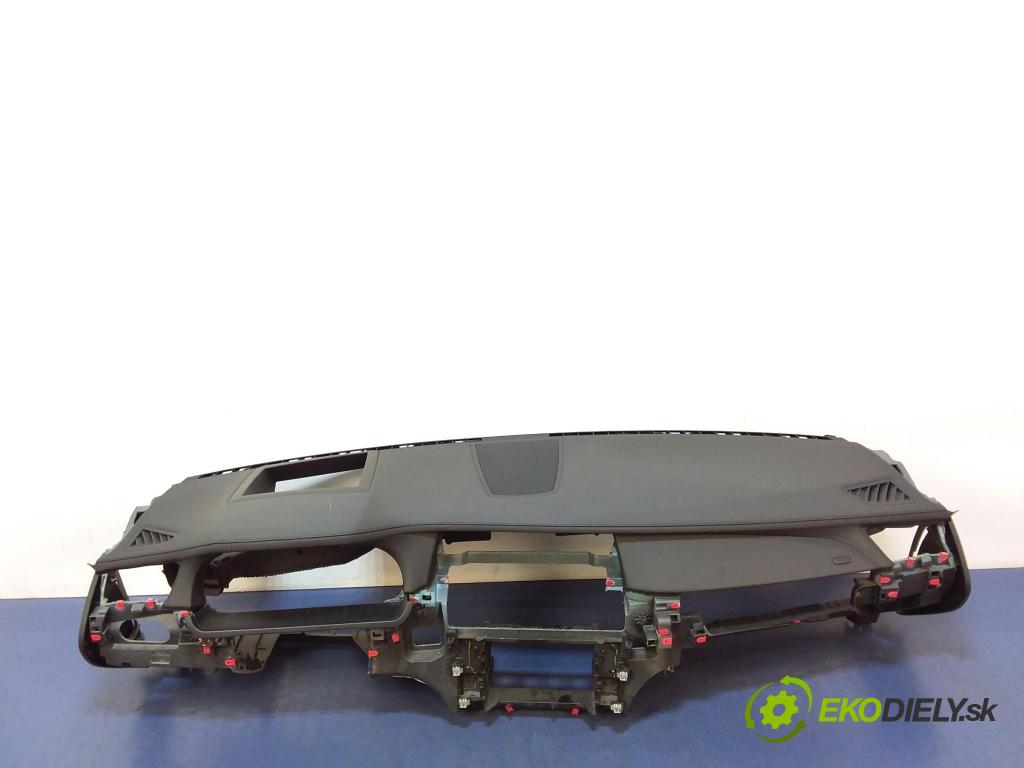 Bmw Seria 7 2013 kokpit,přistrojova deska 9160070