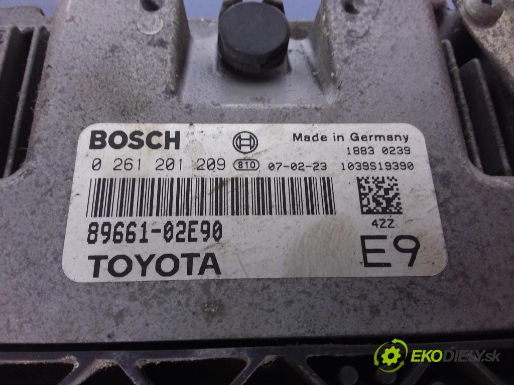 Toyota Corolla 2007 riadiaca jednotka Motor: 89661-02E90