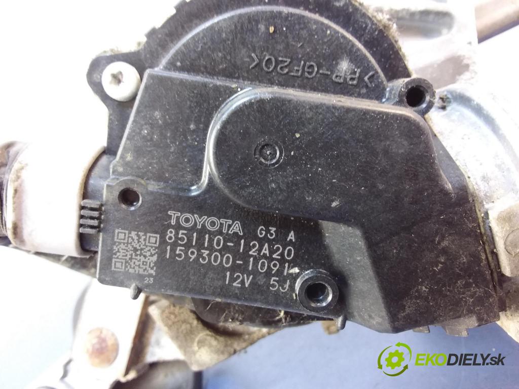 Toyota Corolla 2007 mechanizmus motor: Stierače: Predné 85110-12A20