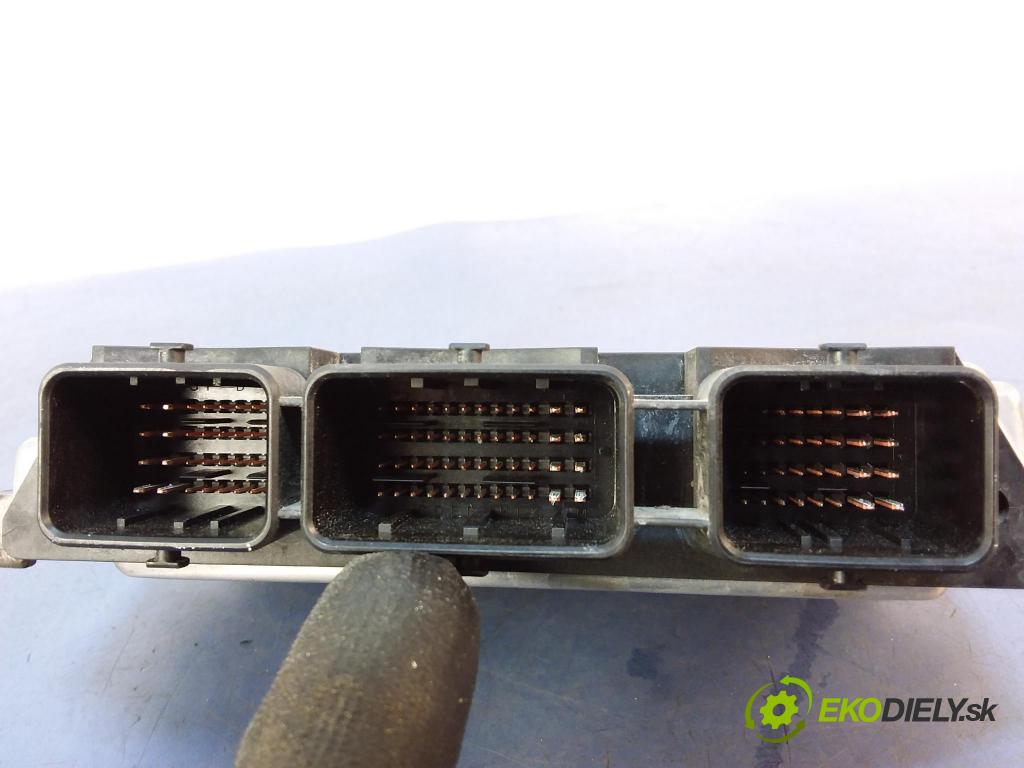 Peugeot 206 2007 riadiaca jednotka Motor: 9664570280