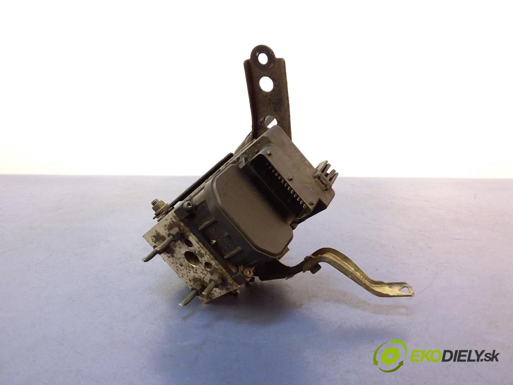 Toyota Yaris 2004 čerpadlo ABS x 0273004636
