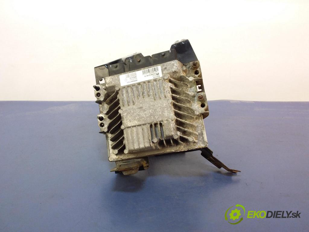 Renault Modus 2010 riadiaca jednotka Motor: 8200847131