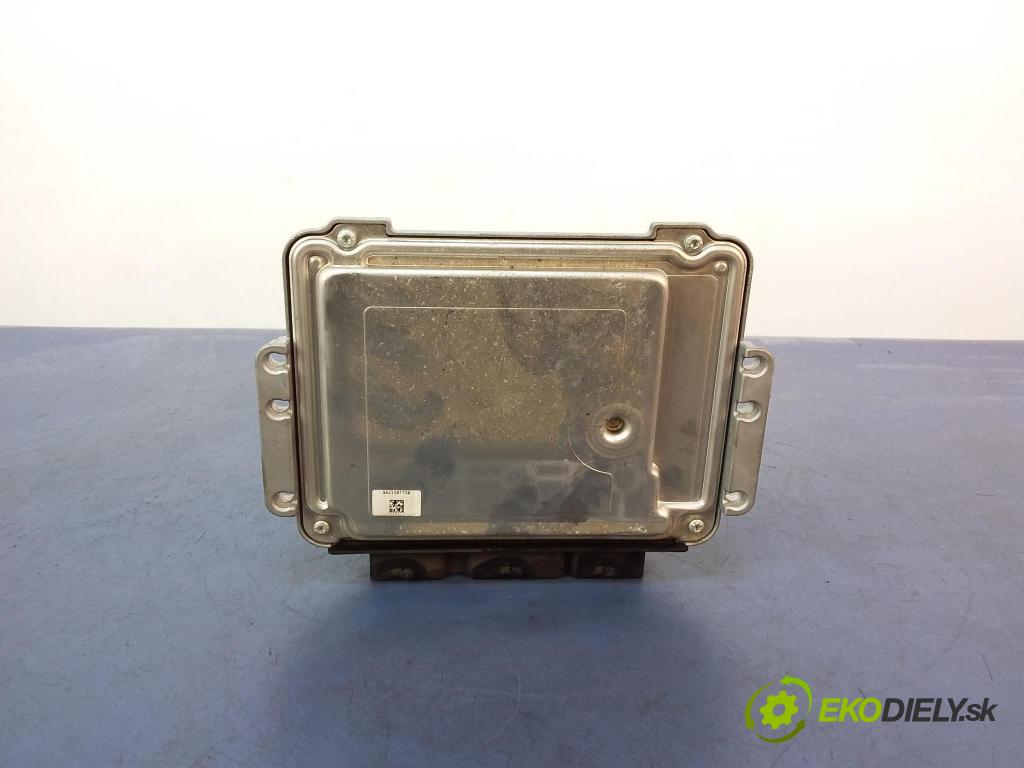 Citroen C5 2007 riadiaca jednotka Motor: 9661971380