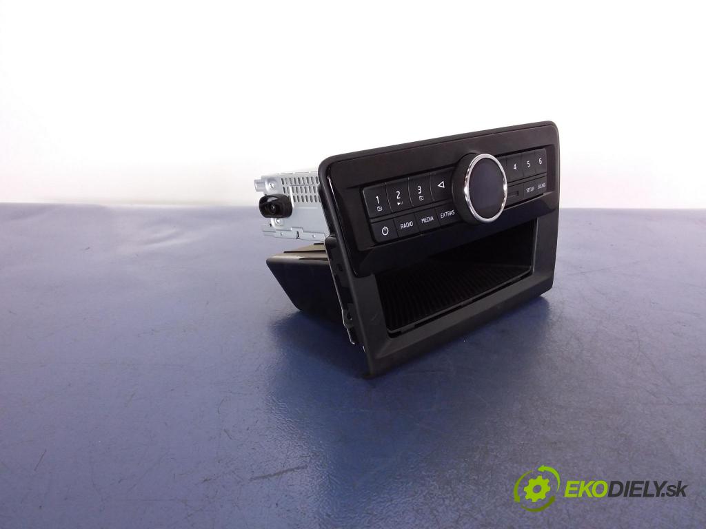 Skoda Rapid 2018 Radio I Navigácia: 5JA035872B