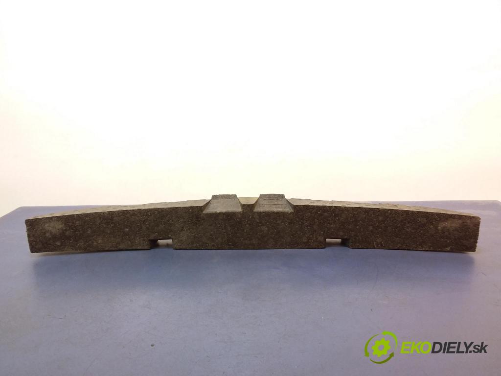 Opel Corsa 2009 nárazník před 13211464
