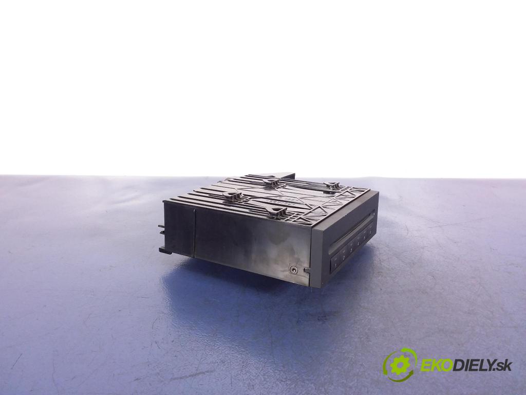 Mercedes SLK-Klasa 2005 Menič: 1715453340