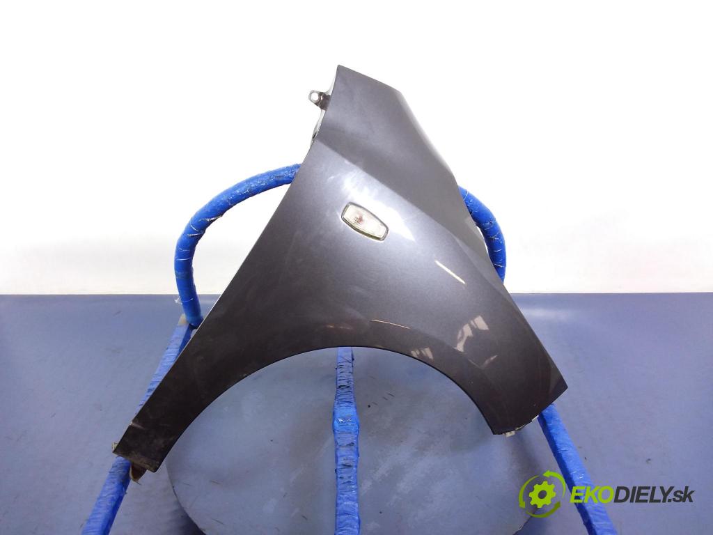 Hyundai I10 2011 blatník Predné v pravo: