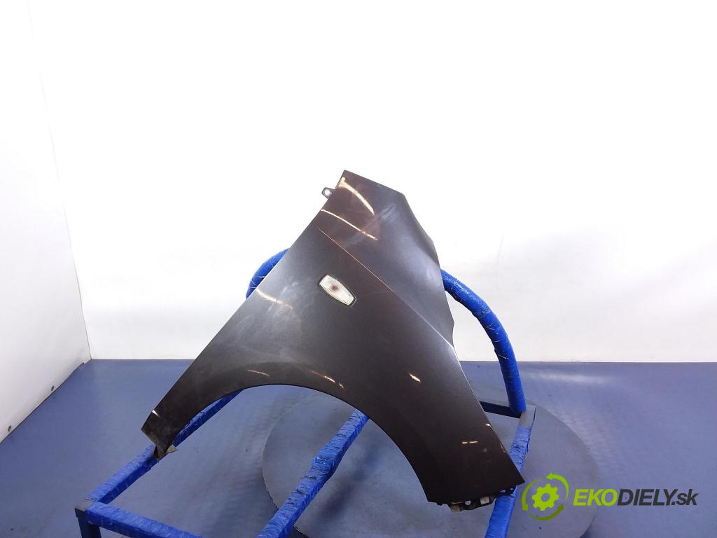 Hyundai I10 2011 blatník Predné v pravo: