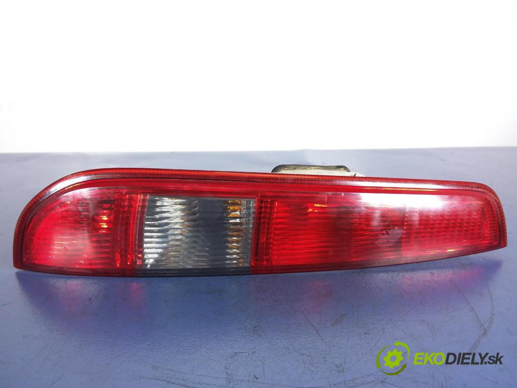 Ford Focus 2005 svetlo / reflektor zad ľavá Vonkajsia: 4M511340