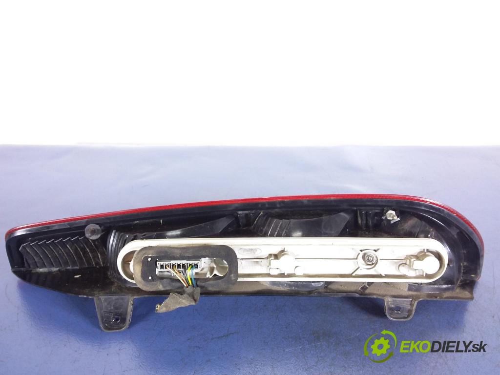 Ford Focus 2005 svetlo / reflektor zad ľavá Vonkajsia: 4M511340