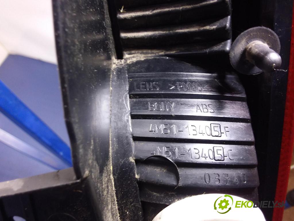 Ford Focus 2005 svetlo / reflektor zad ľavá Vonkajsia: 4M511340