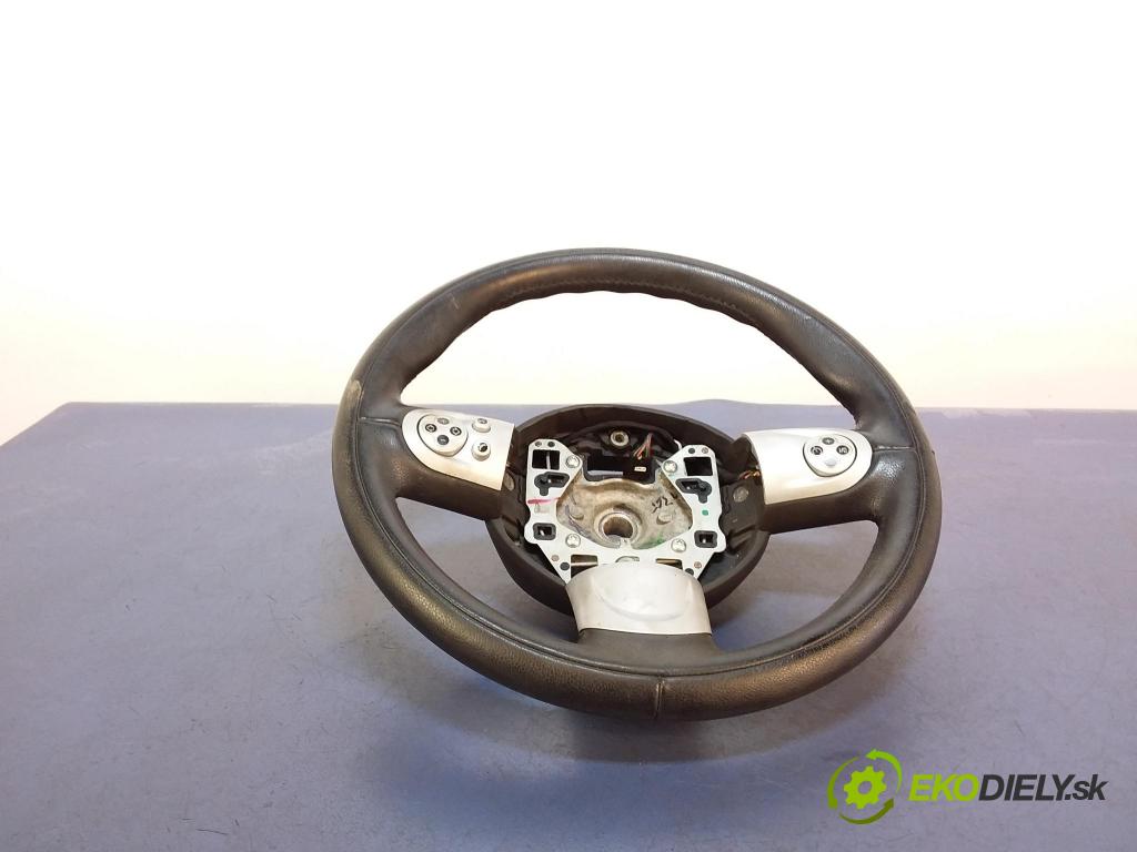 Mini Cooper 2009 volant 2751499