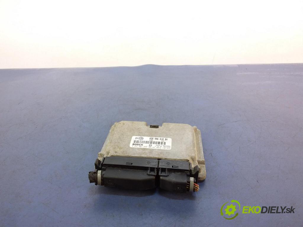 Vw Golf 1999 riadiaca jednotka Motor: 038906018bm