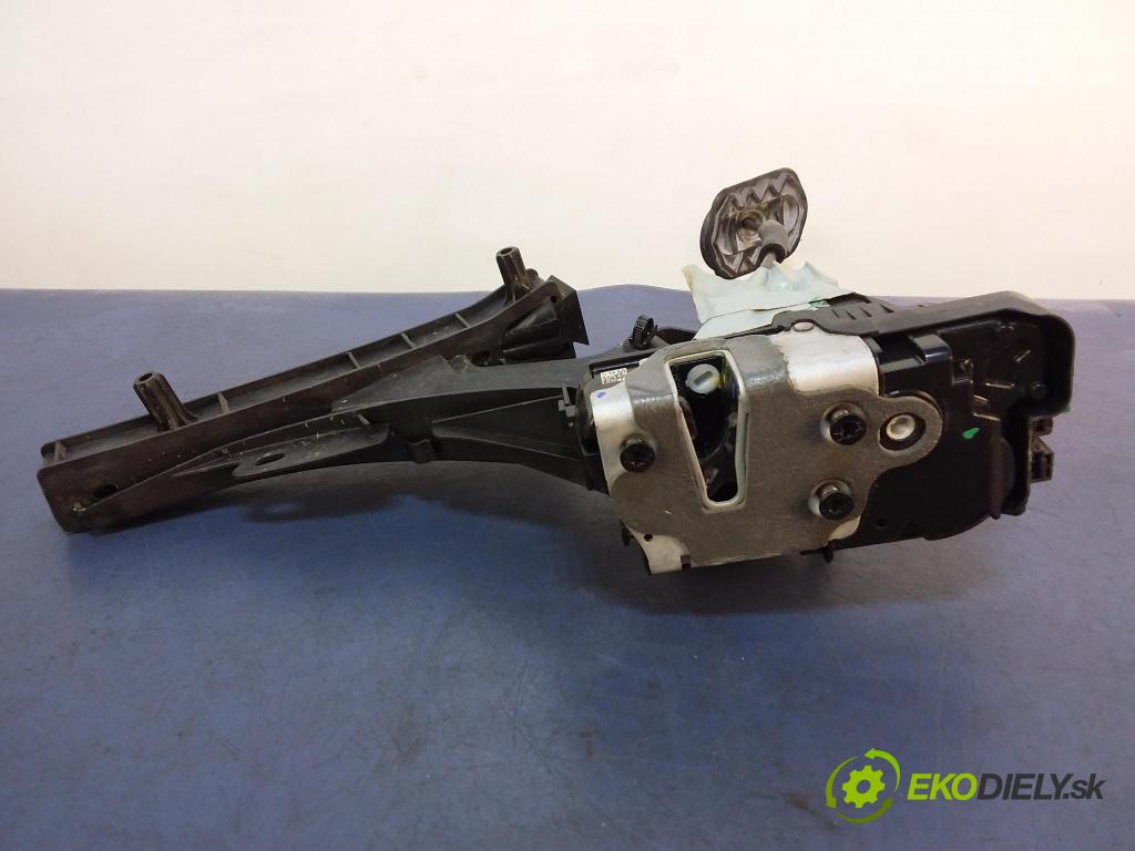 Ford Focus 2019 zámok dvere zad v pravo: JX7A-A26412-AE