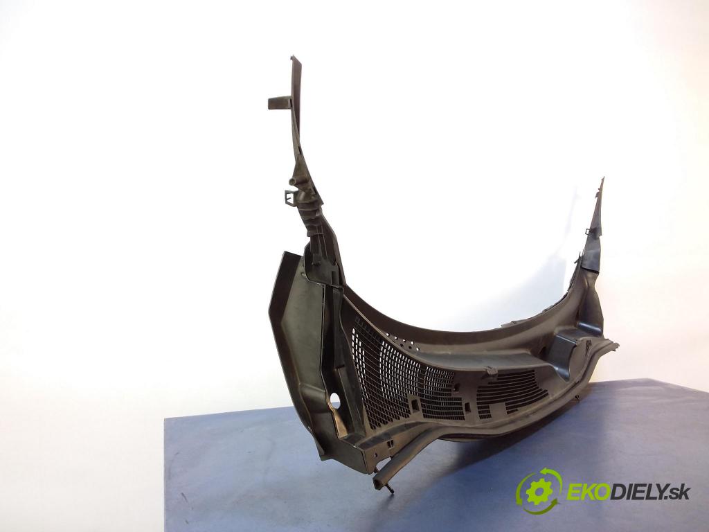 Nissan Juke 2016 torpédo 668621KM1E