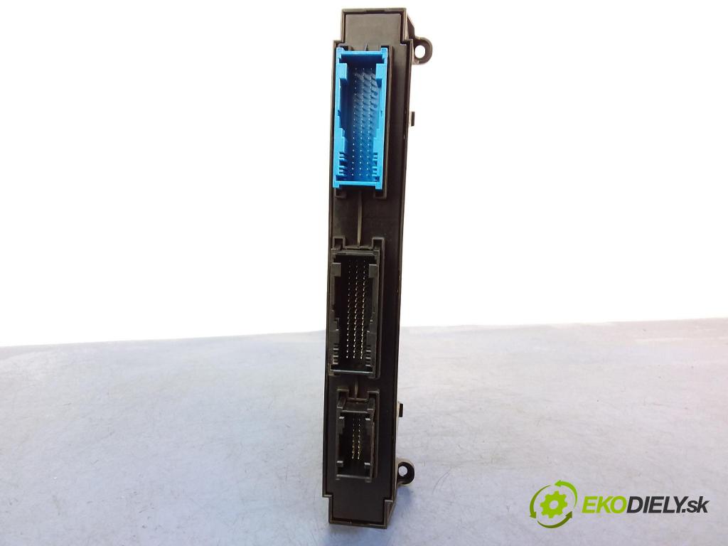 Bmw Seria 7 2009 riadiaca jednotka Komfortu 9202640