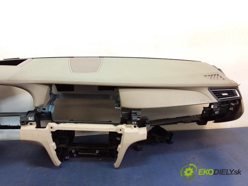 Bmw Seria 7 2009 kokpit,pristrojová doska 9112134