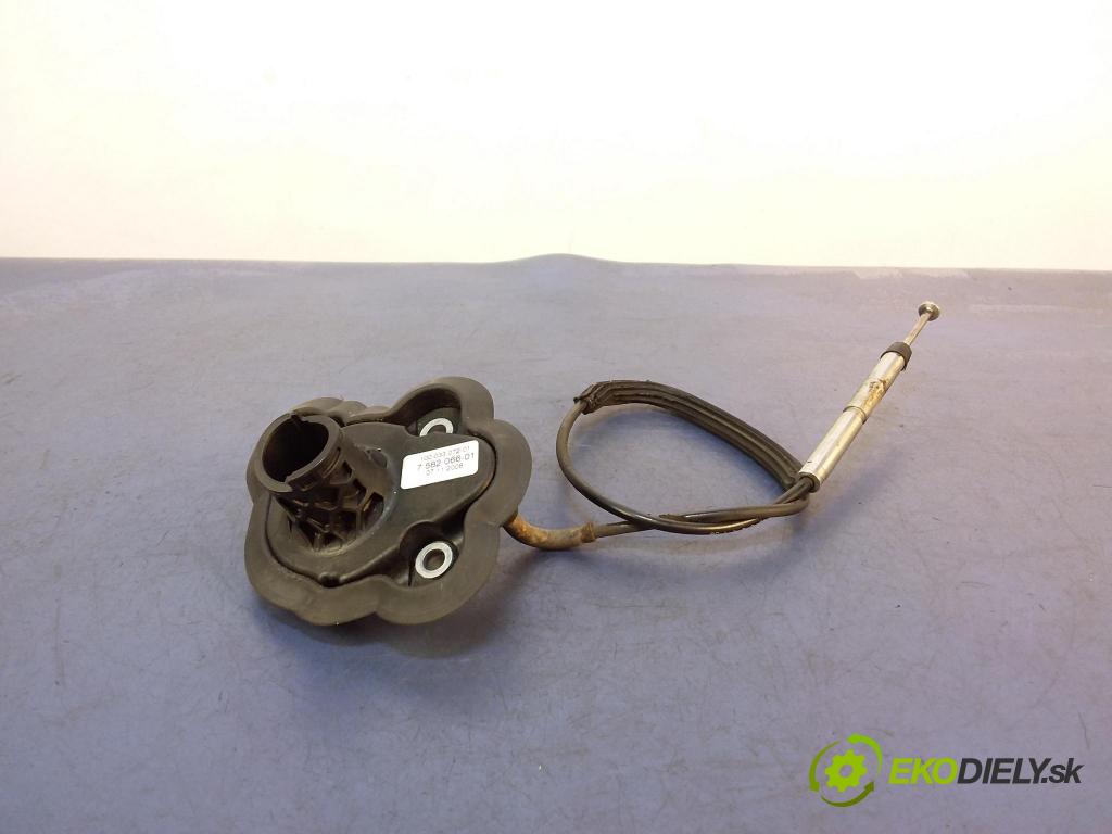 Bmw Seria 7 2009 zámek dveře před Levý: 7582066