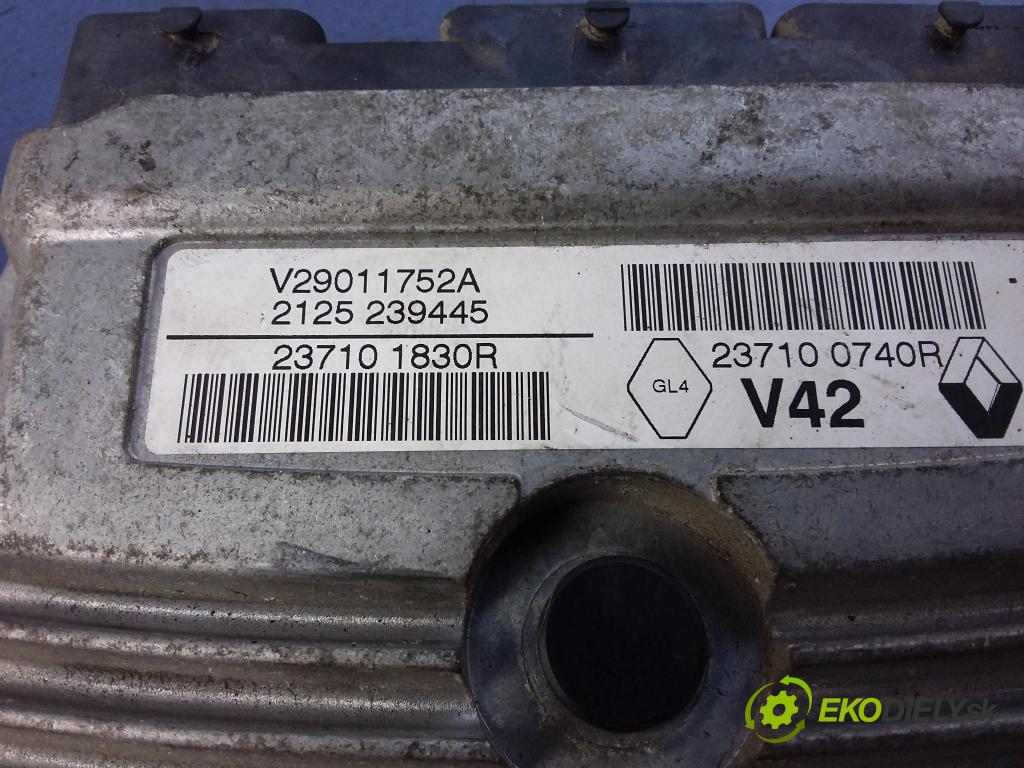 Dacia Logan 2012 riadiaca jednotka Motor: 237100740R