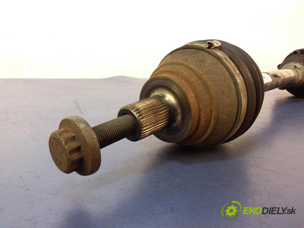 Seat Leon 2013 poloos levá před 5Q0407271A