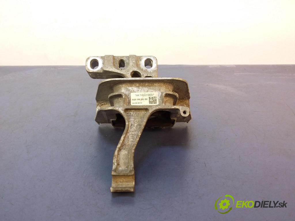 Seat Leon 2013 Vankúš/: držiak Motor: 5Q0199262BE