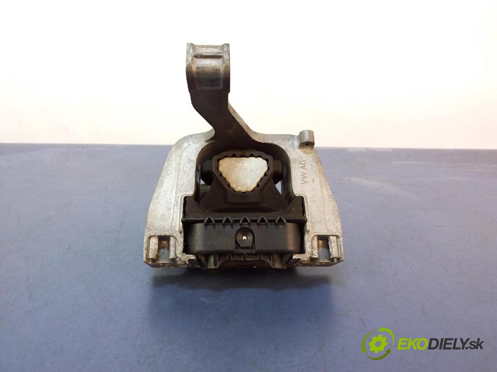 Seat Leon 2013 Vankúš/: držiak Motor: 5Q0199262BE