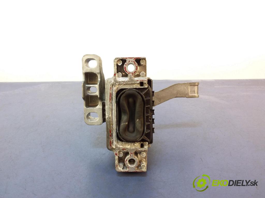 Seat Leon 2013 Vankúš/: držiak Motor: 5Q0199262BE