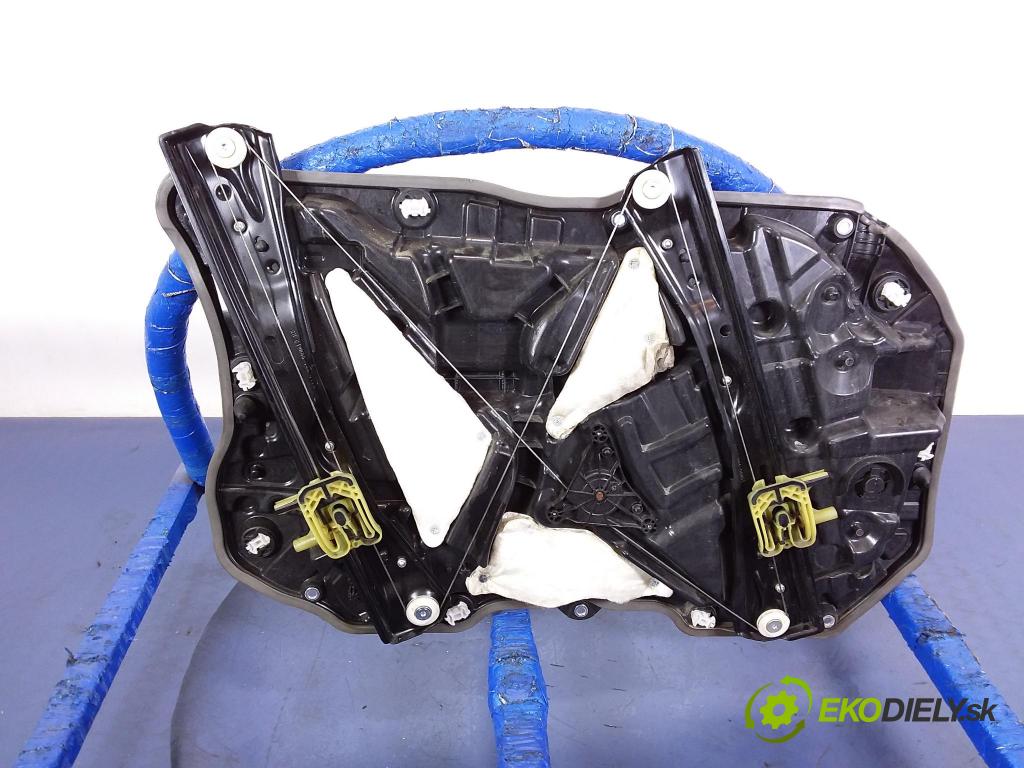Bmw Seria 7 2015 mechanismus stahování Sklenka: před v pravo: 7360402