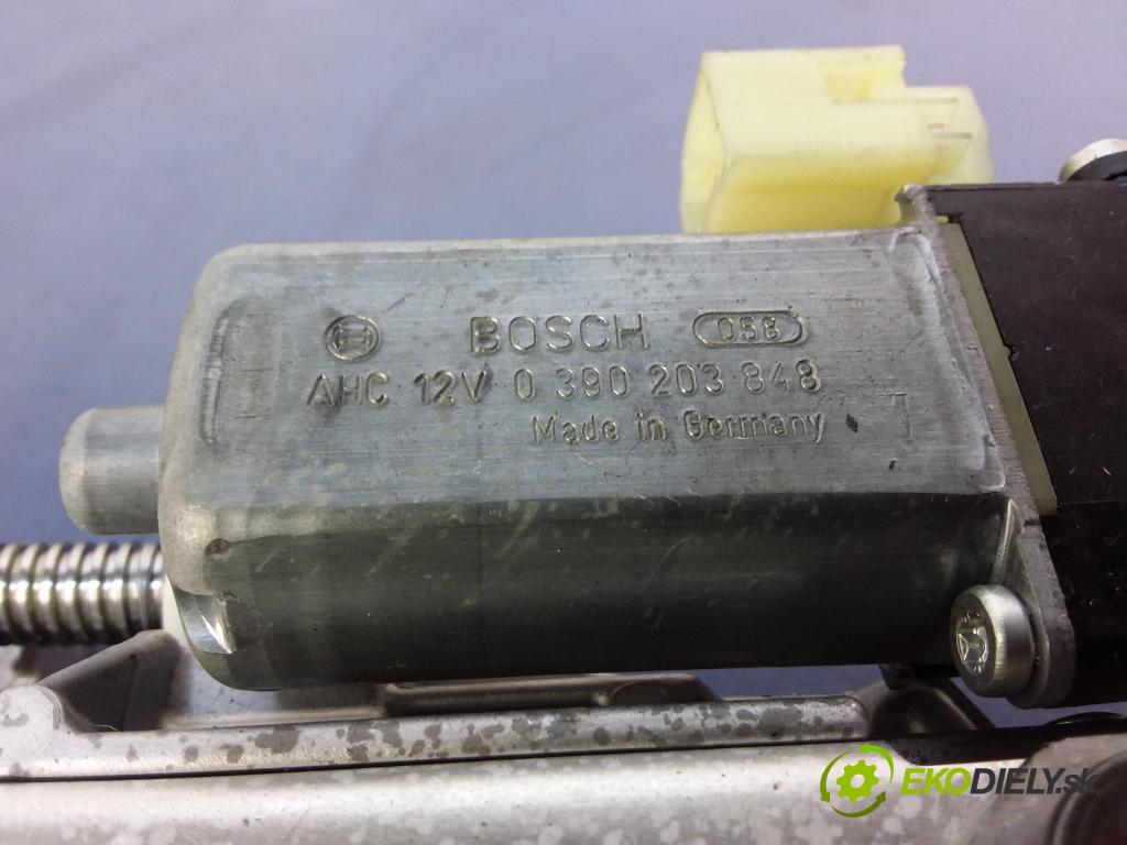 Bmw Seria 7 2015 Stĺpik volant x 7045022