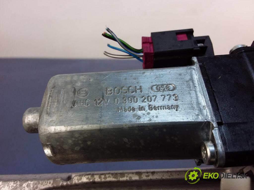 Bmw Seria 7 2015 Sloupek volantu x 7045022