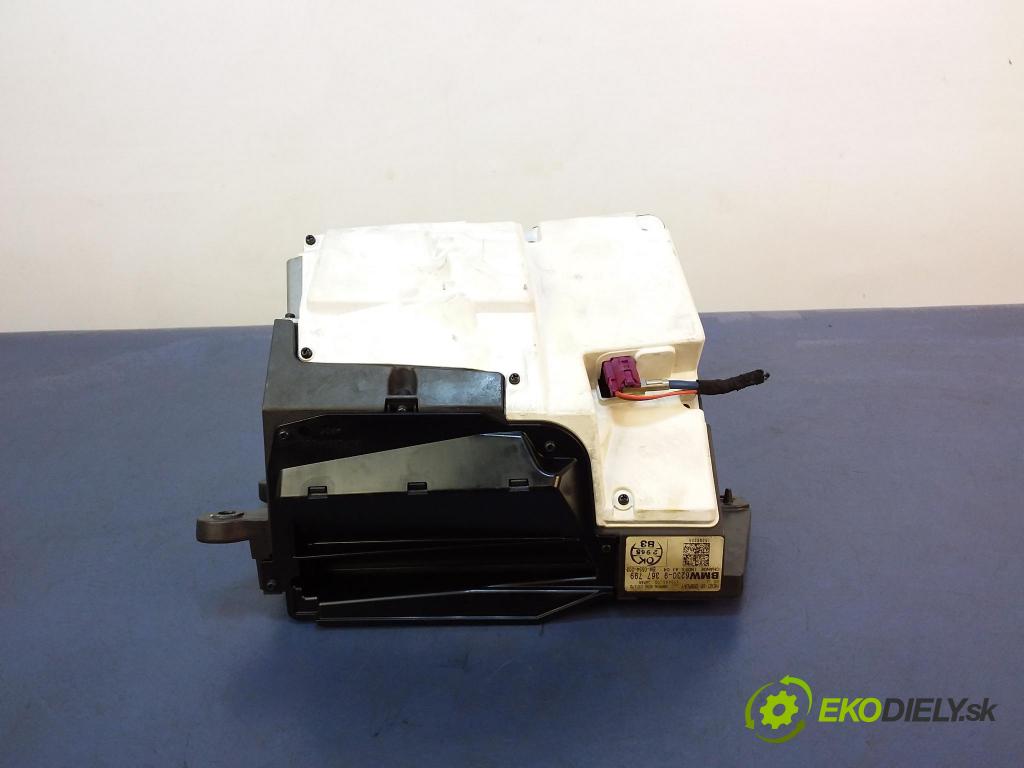 Bmw Seria 7 2015 Zobrazit: Rádio: / GPS 9367799