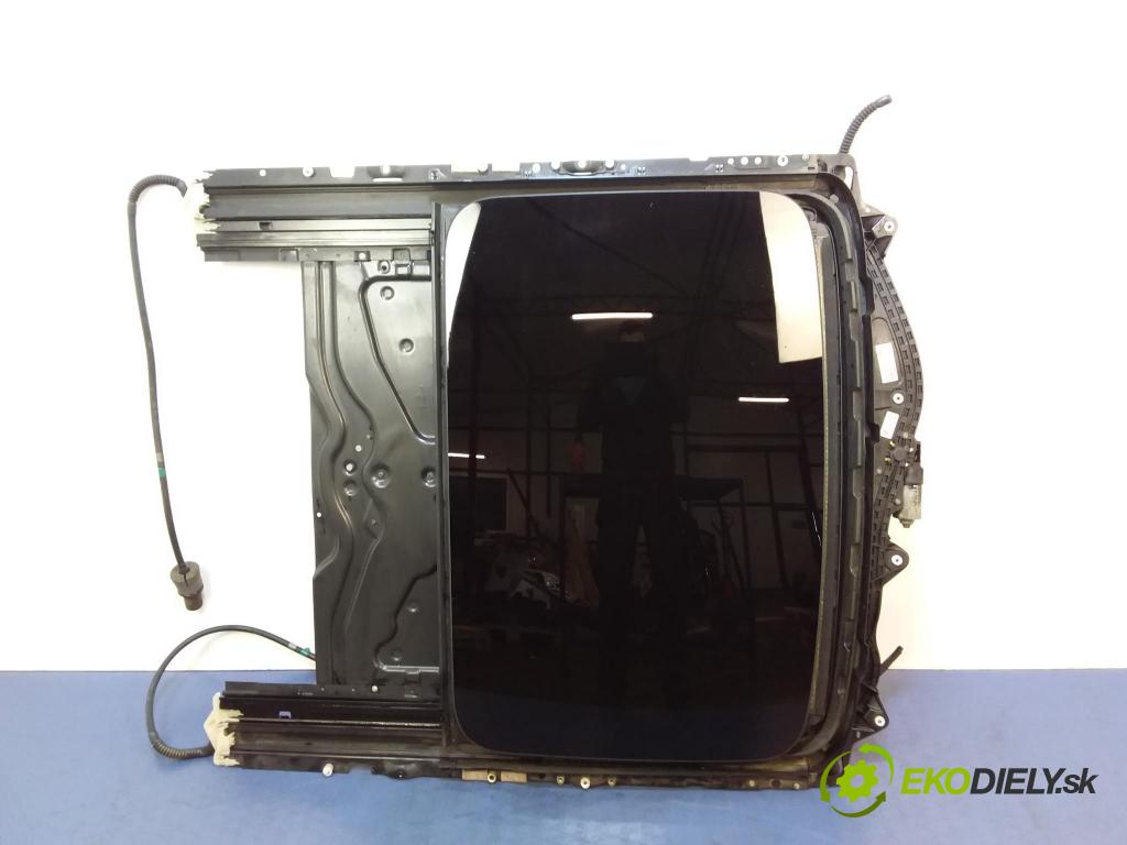 Bmw Seria 7 2015 Střešní okno: 7407090